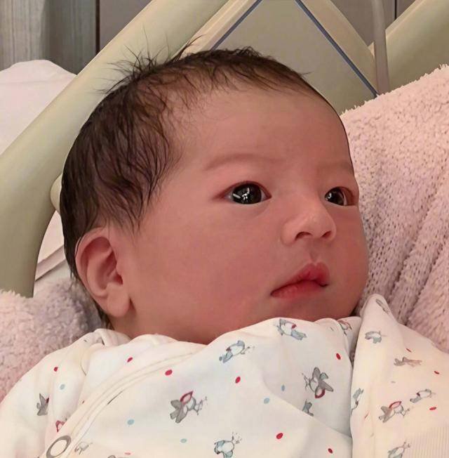 恭喜!郭富城妻子方媛三胎生女 仍未打破四大天王“岳父命”规律