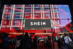 中国Shein插旗巴黎老字号百货 10万人连署反对「快时尚」