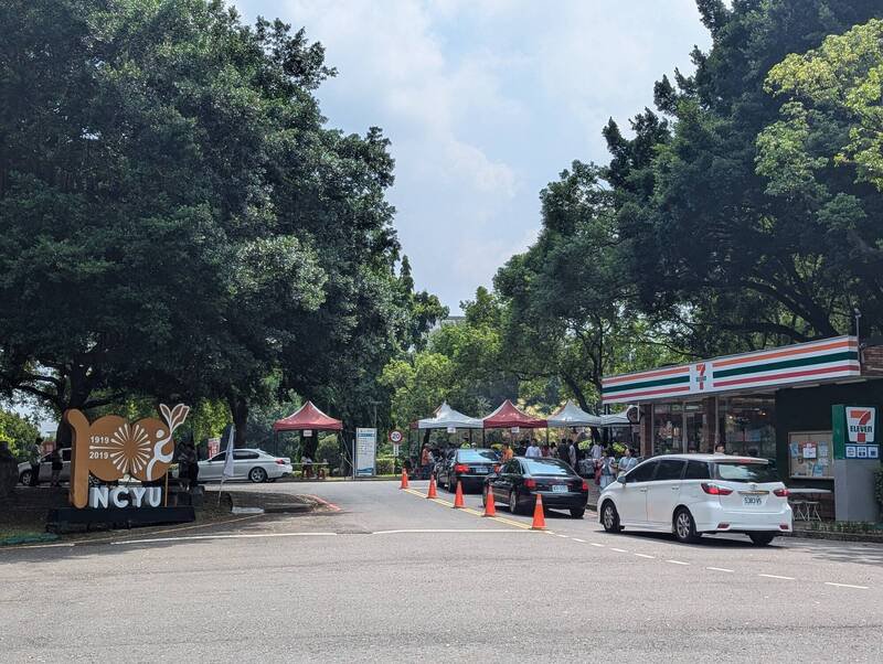 嘉大民雄校区今发生学生不慎坠楼。（资料照）