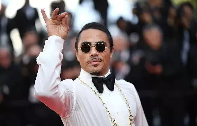 网红撒盐哥餐饮帝国塌了！门店狂亏540万 员工哭诉