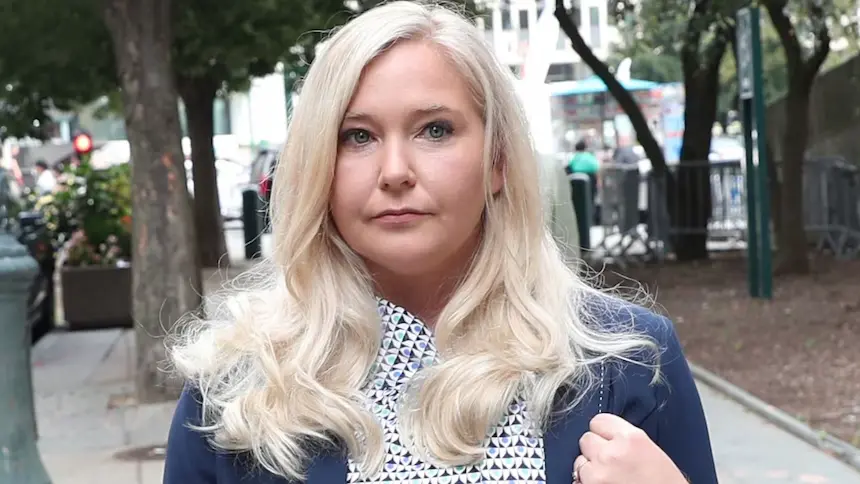 爱泼斯坦案受害者回忆：被某国总理殴打强奸