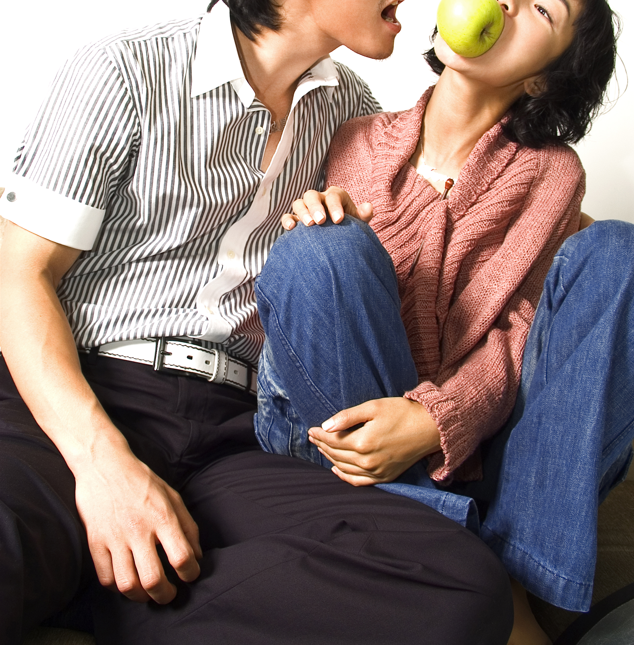 新北市林姓男子与妻子婚后约定「开放式关系」，林传讯息给外遇对象「我只有爱你」，让妻子无法忍受提告求偿百万。（情境照）