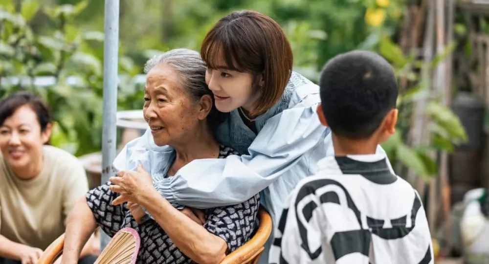 退回老家的年轻人,感到了北上广没有的松弛