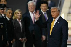 川普抵日明将会高市早苗 乐观看待川习会不排除见金正恩