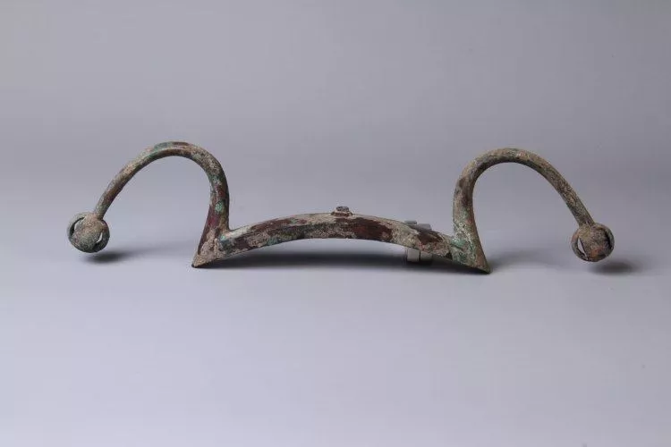 “摸金校尉”双面人生:白天保护性考古 夜里炸药盗墓