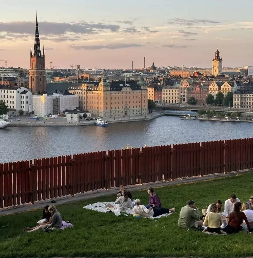辞职留学,他们不卷名校读职校