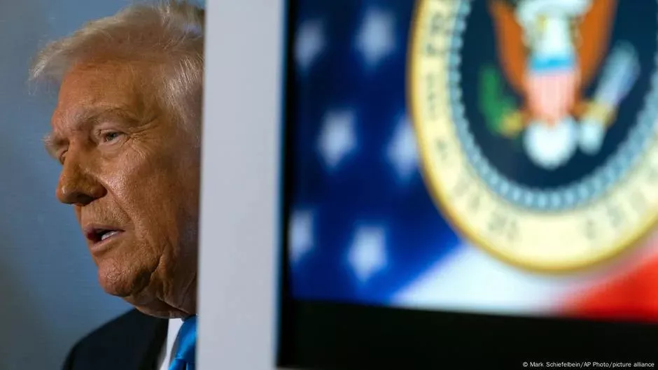 德媒:退缩中的特朗普 现在已经别无选择