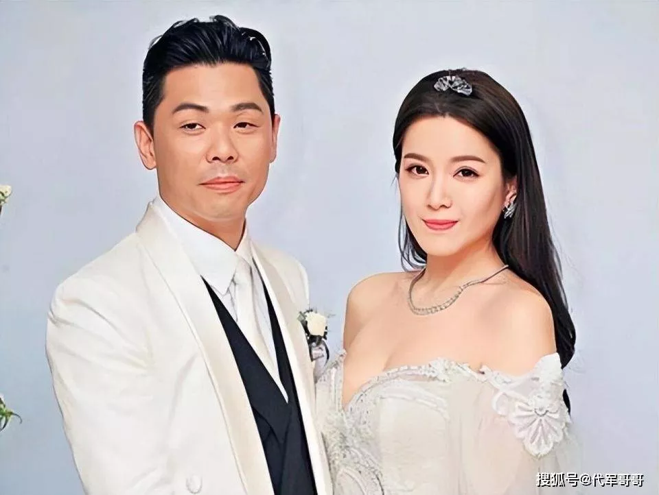 42岁苟芸慧宣布正式离婚！与富三代结束7年婚姻