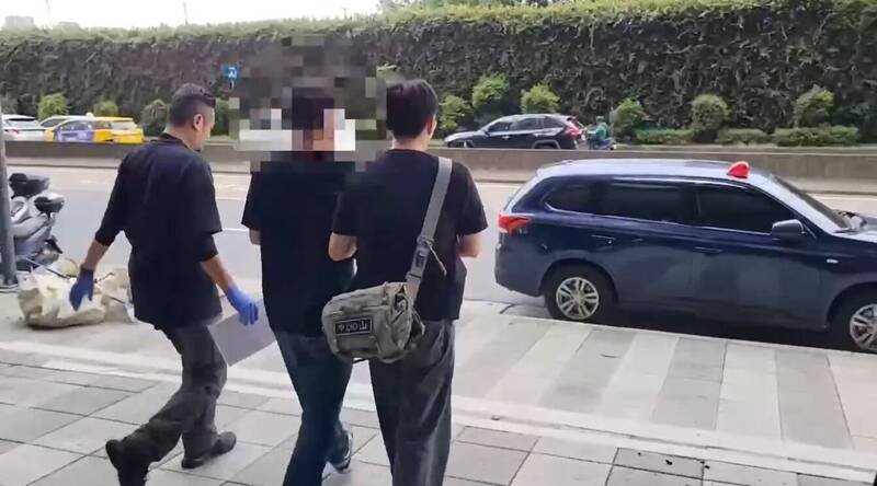 警方昨（30日）逮捕林嫌。（记者王冠仁翻摄）
