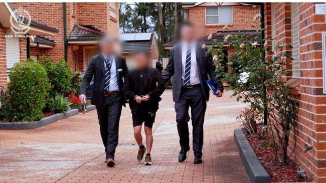 澳洲警方捣毁华人诈骗团伙,涉案金额高达6000万 澳洲警方捣毁华人诈骗团伙,涉案金额高达6000万