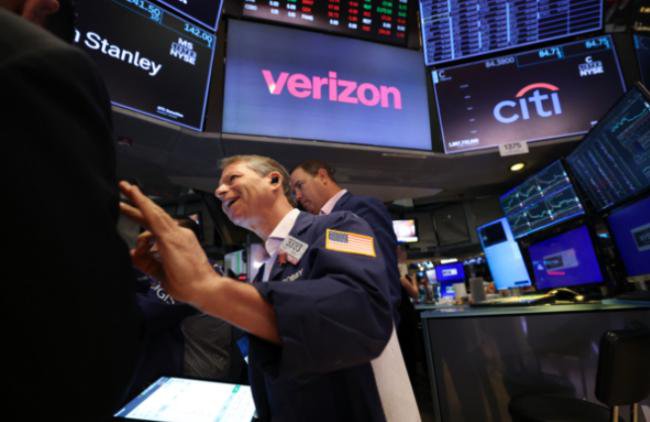 美股四大指数均创新高