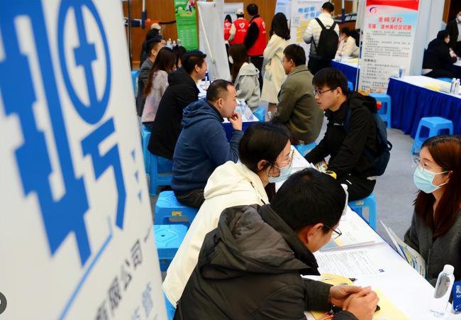 年轻人正逃离“魔都”上海 真相很扎心 年轻人正逃离“魔都”上海 真相很扎心