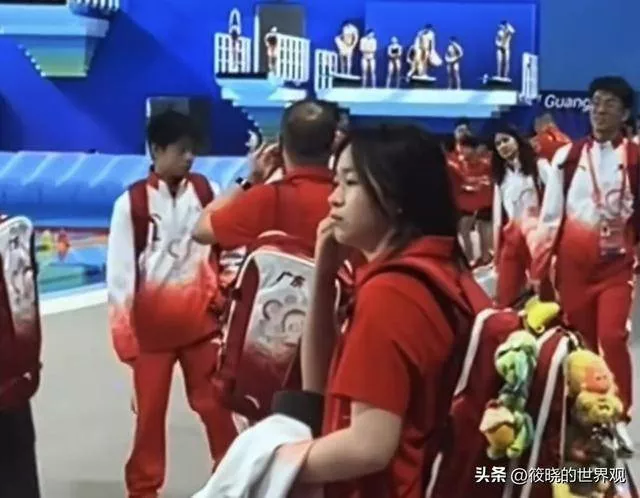 18岁全红婵最新参赛照片曝光!与4年前判若两人