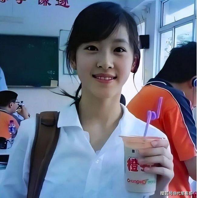 刘强东章泽天被疑冷战,貌合神离 刘强东章泽天被疑冷战,貌合神离