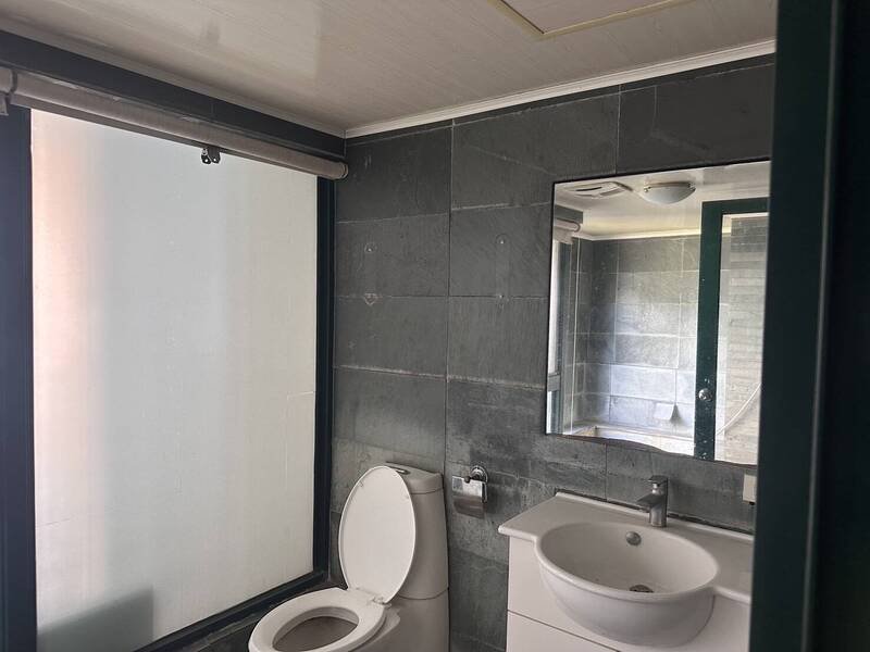 宜兰礁溪某温泉套房被法拍。（执行署宜兰分署提供）