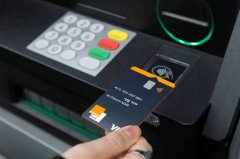 34名员工薪资误入帐！俄工人遭公司提告却不还原因曝