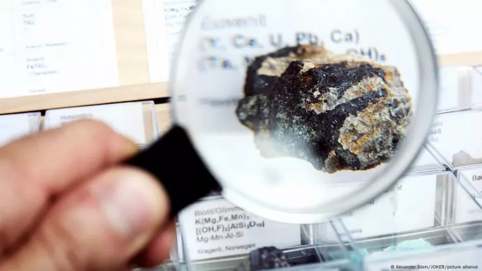 远看吓人,近看渺小…被严重夸大的稀土威胁