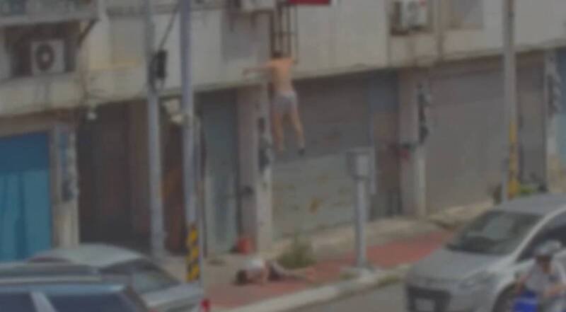 哈佛医学院发生爆炸 2男子因放置烟火装置遭捕