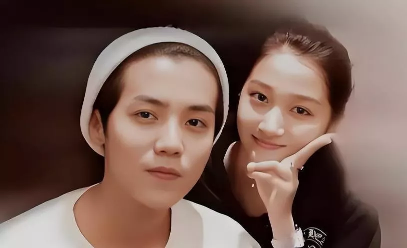 鹿哈官宣领证不到24小时,关晓彤被推上风口浪尖