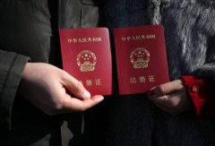 夜店领证、结婚送鸡蛋......中国疯「催婚」花招百出 学者:难翻转年轻人婚姻观