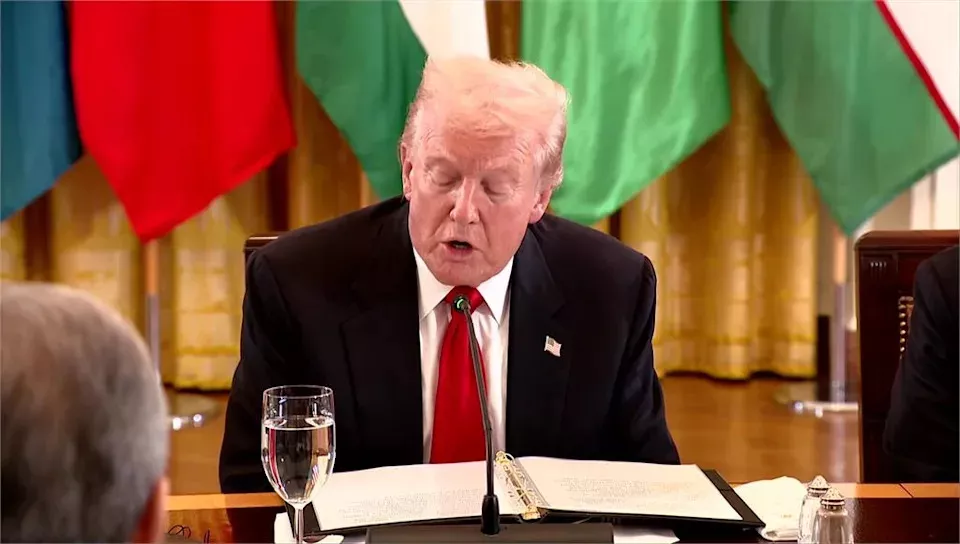 川普办峰会拉拢中亚五国 向“中俄后花园”插旗!