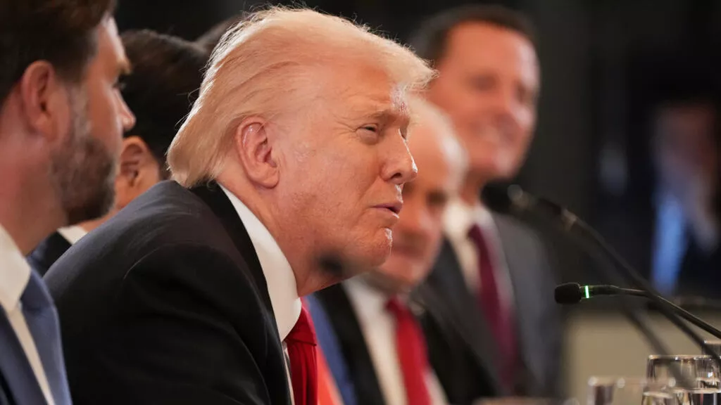 特朗普提议将医改补助直接发给民众,以缓解政府关门僵局