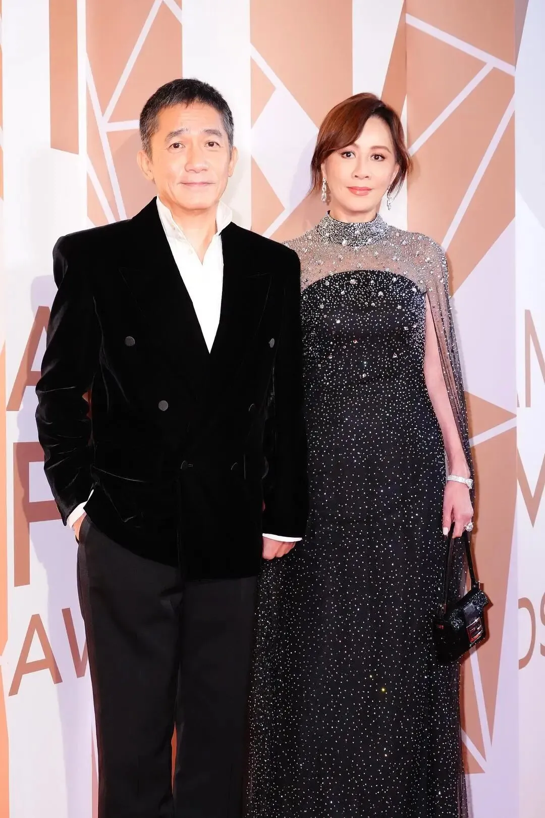 梁朝伟、刘嘉玲合影 图据视觉中国