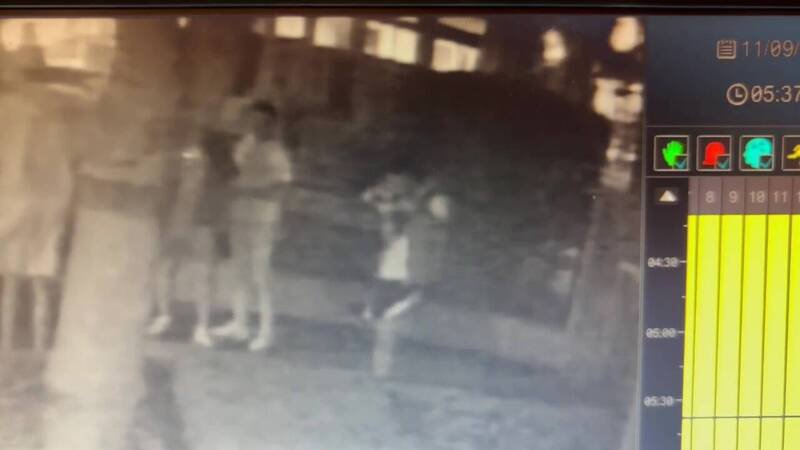 一群年轻人昨在新北林口一间社区后门疑吸毒，结果忘记带走相关物品，被社区清洁员发现报警。（新北市议员陈明义提供）