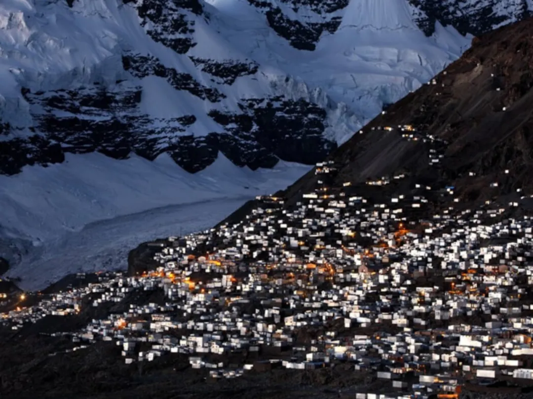 世界最高小镇,除了高反,站太久都被击毙 世界最高小镇,除了高反,站太久都被击毙