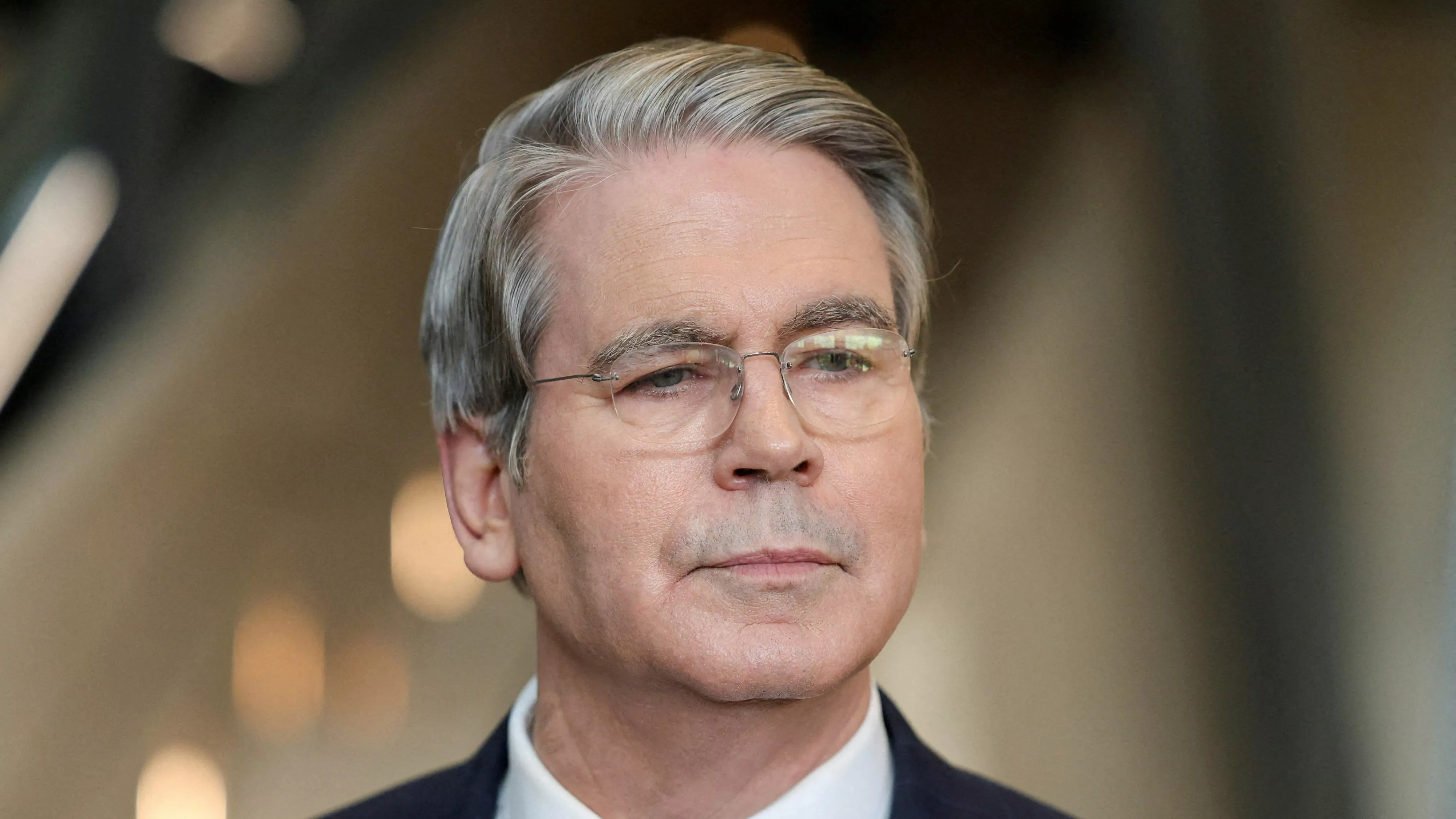 贝森特:两年摆脱稀土依赖 中国:想法天真属空谈