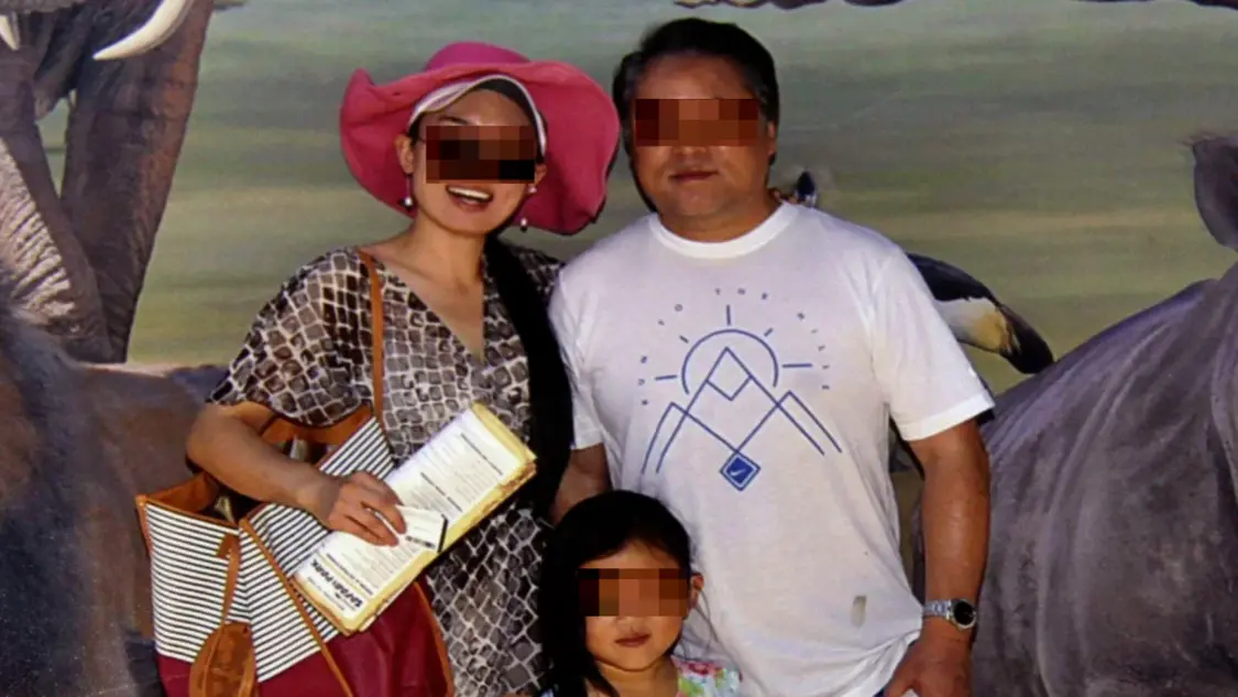 华裔医师被灭门案：凶手谎称患癌博同情 留宿时图财杀人