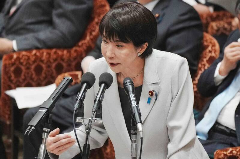 日本首相高市早苗昨天在众议院争取明年修改3份安保相关文件，被问及是否坚持「无核3原则」时回避明确表态。（法新社档案照）