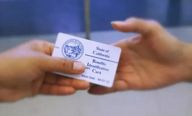 白卡重大改革！恢复资产审查 车 房 存款 现金都要算