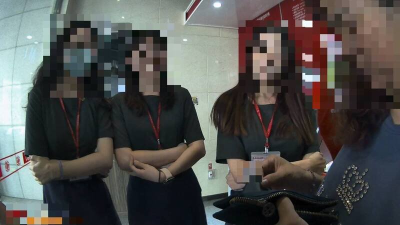 行员也加入阻诈阵容。（警方提供）
