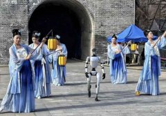 中国人形机器人也“内卷”? 租金暴跌9成