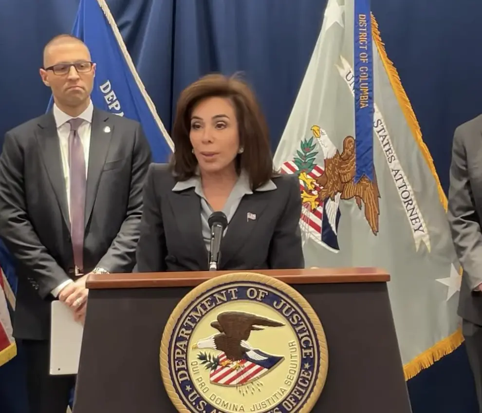 一年被骗上百亿 美司法部成立“反诈骗工作组” FBI出手