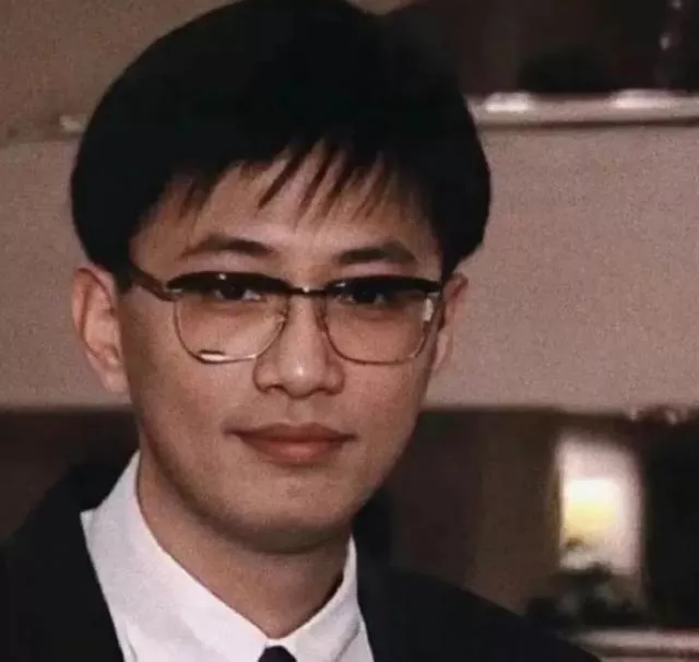 娱乐圈的丑闻颠覆三观！无视法度、集体放纵