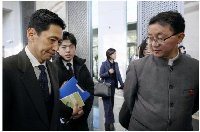 中日官员磋商后....几张图道尽一切