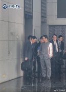 “如此不懂礼貌的外交官员,可知中国的水准”