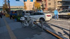 日本东京惊传车辆冲撞行人逾10伤 驾驶弃车逃逸