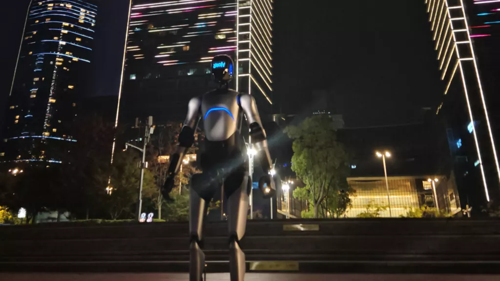 中国人形机器人连续行走3天，创吉尼斯世界纪录