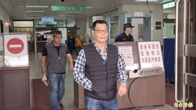 威京集团总裁沈庆京胞弟、时任中工董事长兼总经理办公室主任沈庆光，涉营区改建案，一审被判刑4年，全案上诉，高院今开庭。（记者杨国文摄）