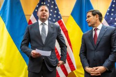 突然辞职!泽伦斯基幕僚长自爆:我要前往前线了