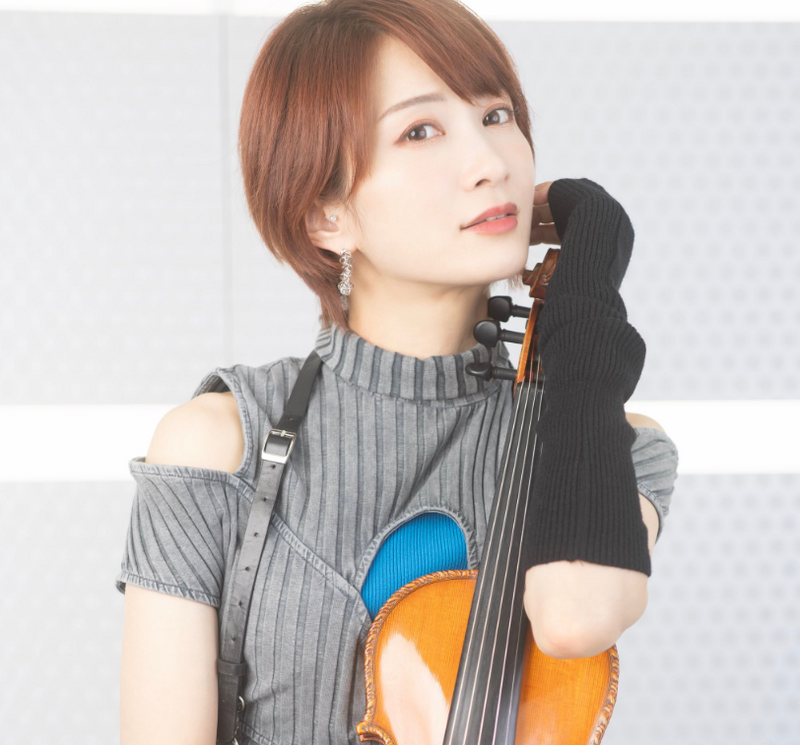 日本摇滚小提琴家、声优Ayasa展开中国巡演，虽然成都、上海场接连取消，但北京场却照常举行。（图撷自Ayasa微博）
