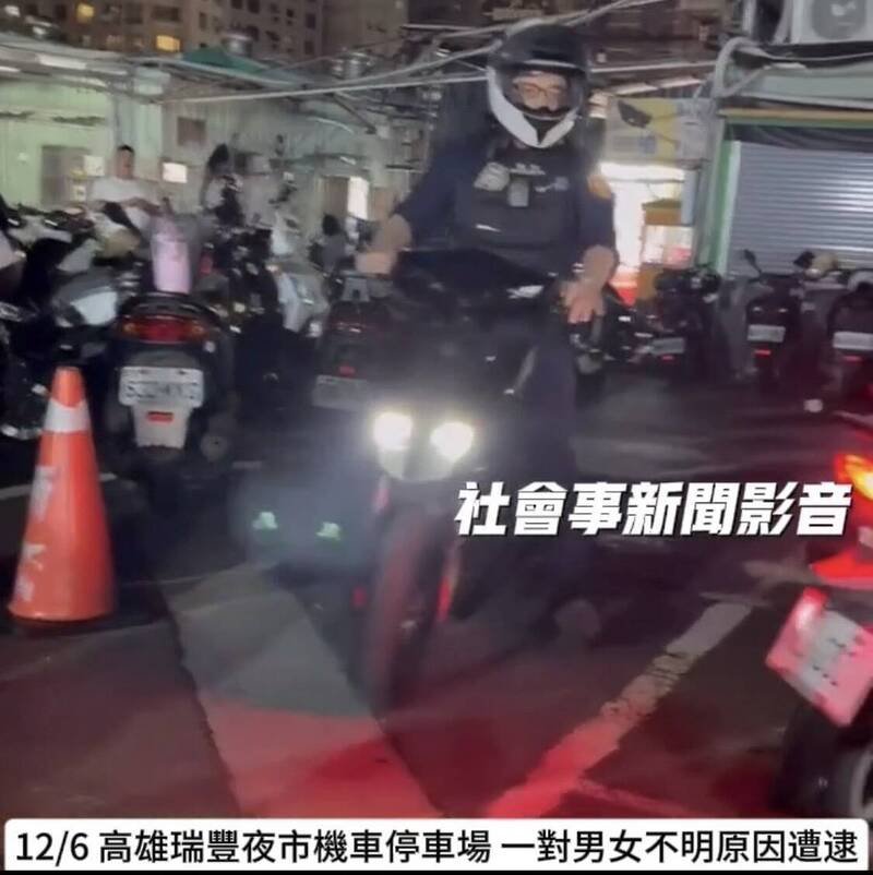 员警将机车骑回派出所厘清。（取自社会事新闻影音）