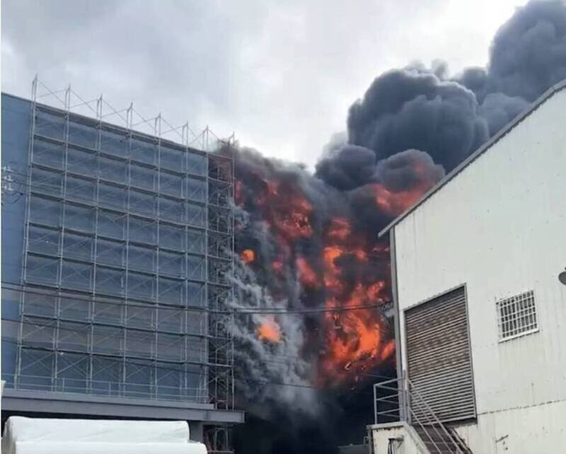 台中大肚全联仓储大火酿9死悲剧，随著全案起诉真相也曝光。（资料照）