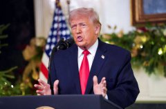 还不死心？川普阅读第三任期书籍 白宫发言人称此为国家之幸