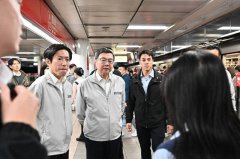 步行视察双连、中山捷运段 卓荣泰要求平均部署见警率