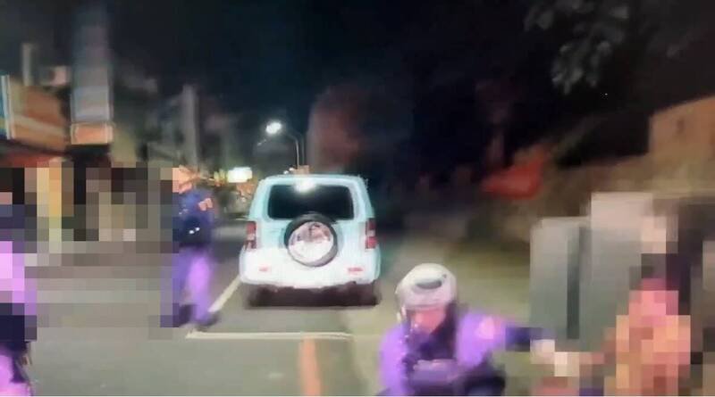 警方快打警力到场查处并协助伤者送医。（民众提供）