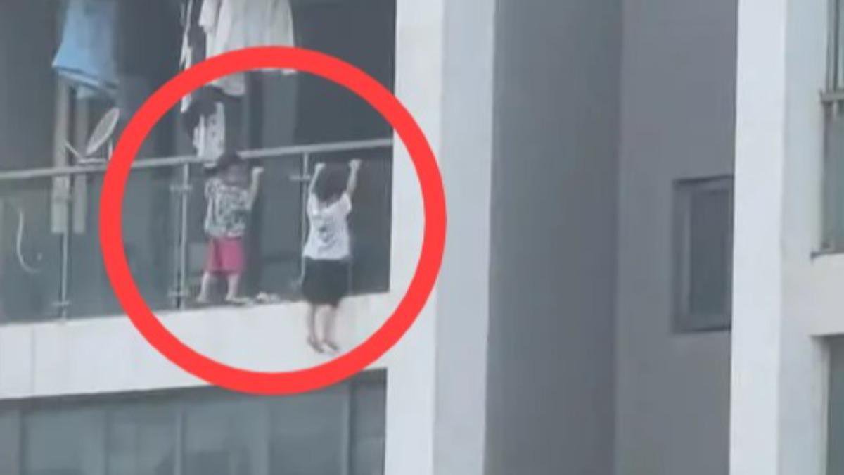 陽台-貴州-貴陽市-幼童-吊單槓-引體向上